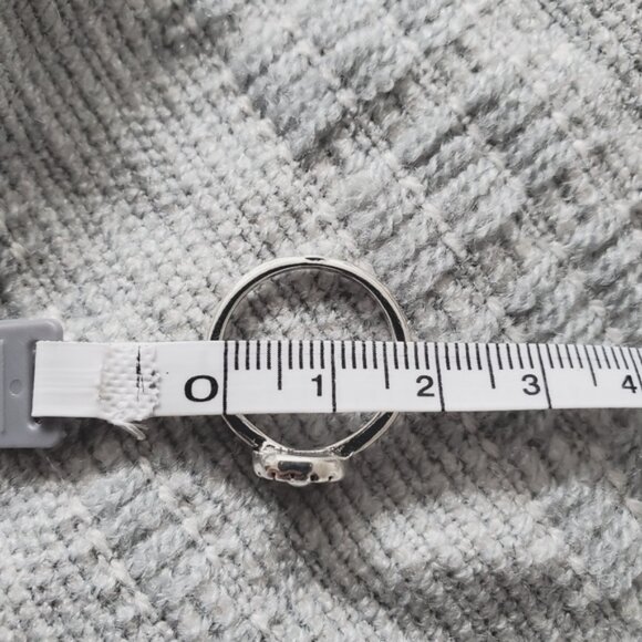 New Boho Aztec Inspired Rounded Ring - Picture 6 of 11